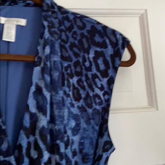 Blue leopard print a line dress. Size 6. - Picture 4 of 4
